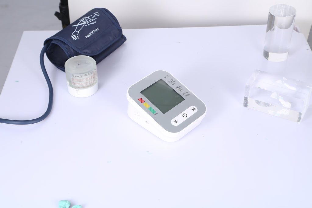 1Pc Digital Arm Blood Pressure Monitor LCD Digital Heart Beat BP Gauge Health Test With Voice