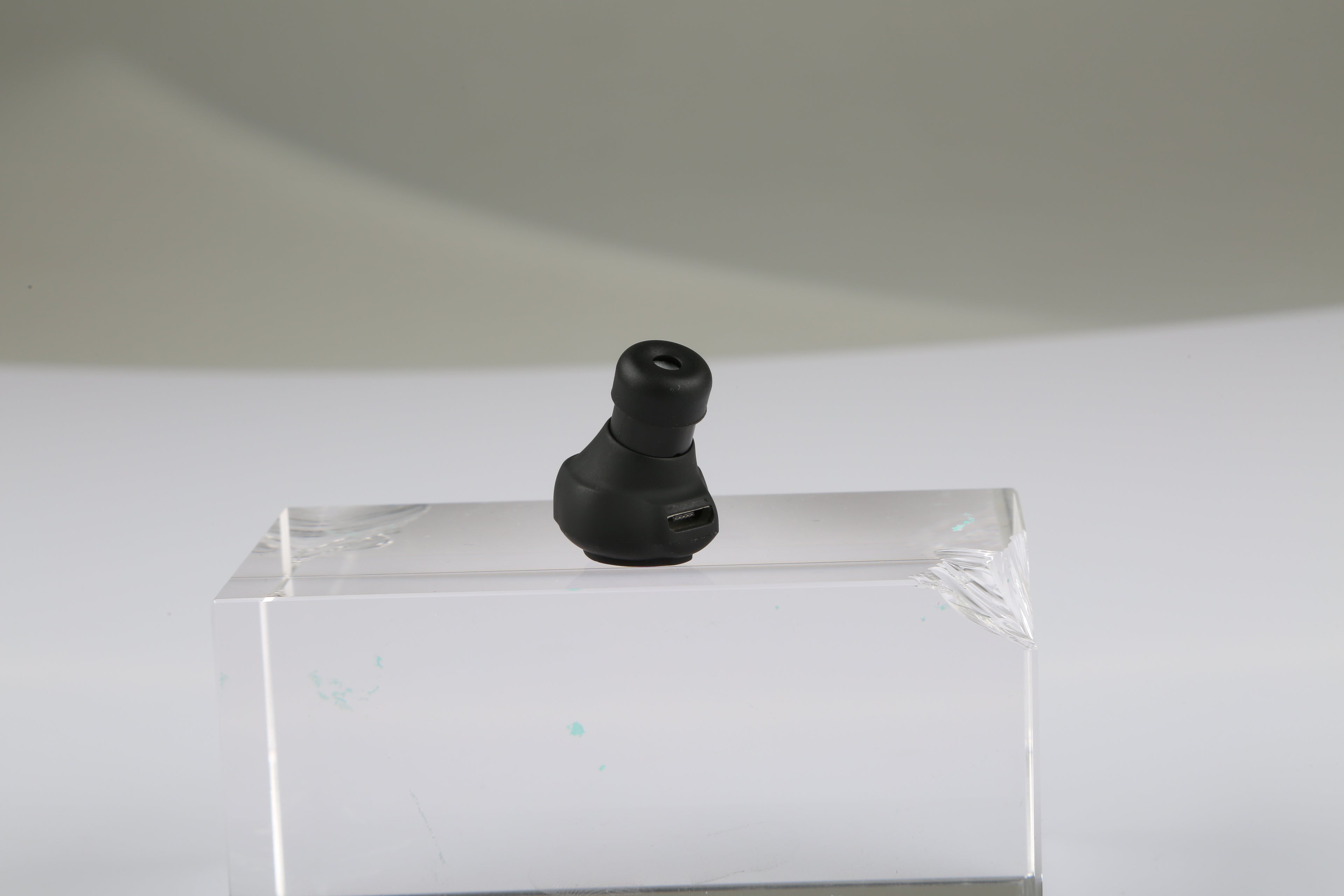 1 Pair True Wireless Earbuds CSR V4.2 In-ear Stereo Headsets IP44 Waterproof Apt-X TWS Headphones Noise Cancelling With Mic For Business Driving Walking