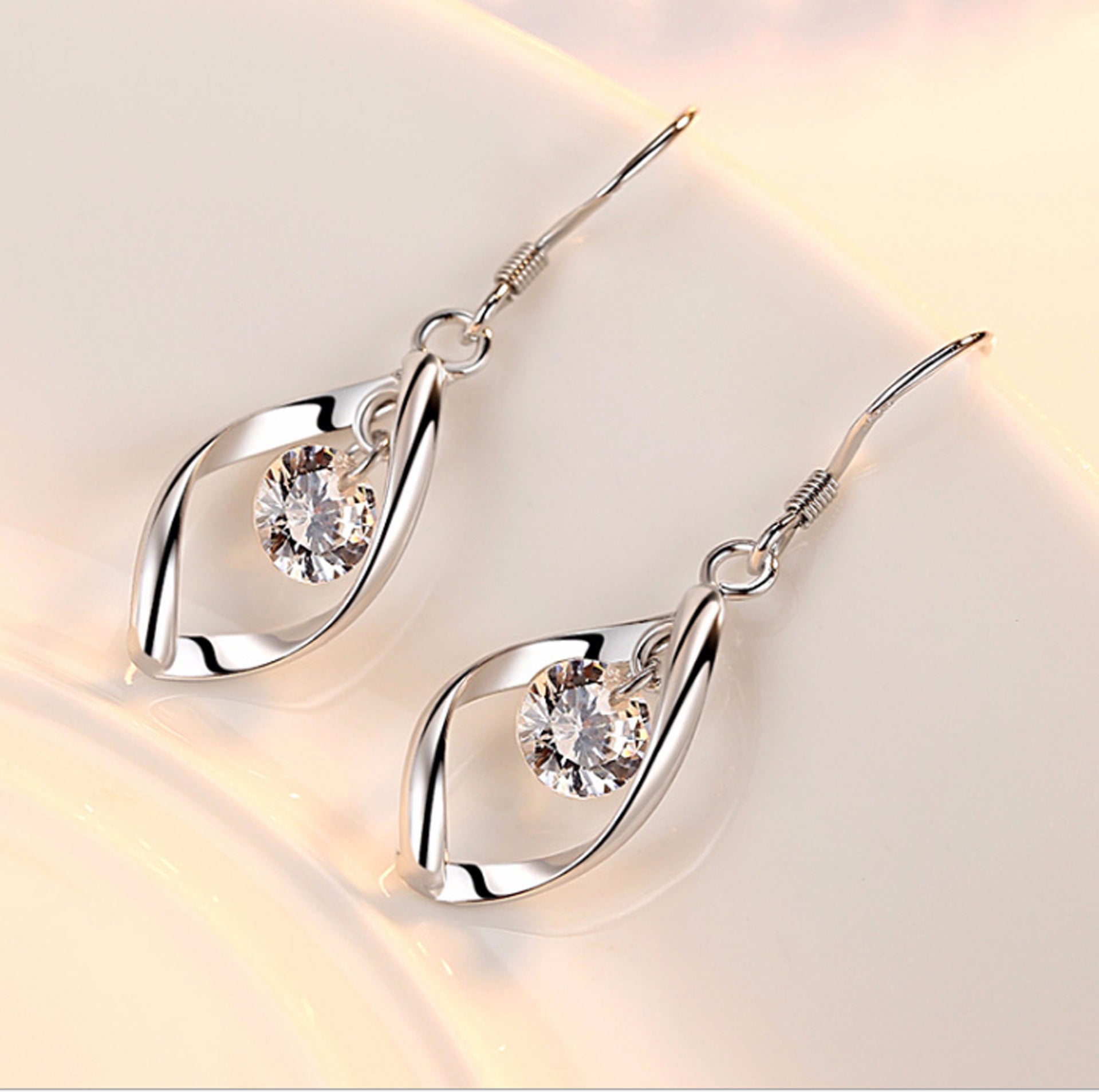 Zircon Reduction Silver Earrings