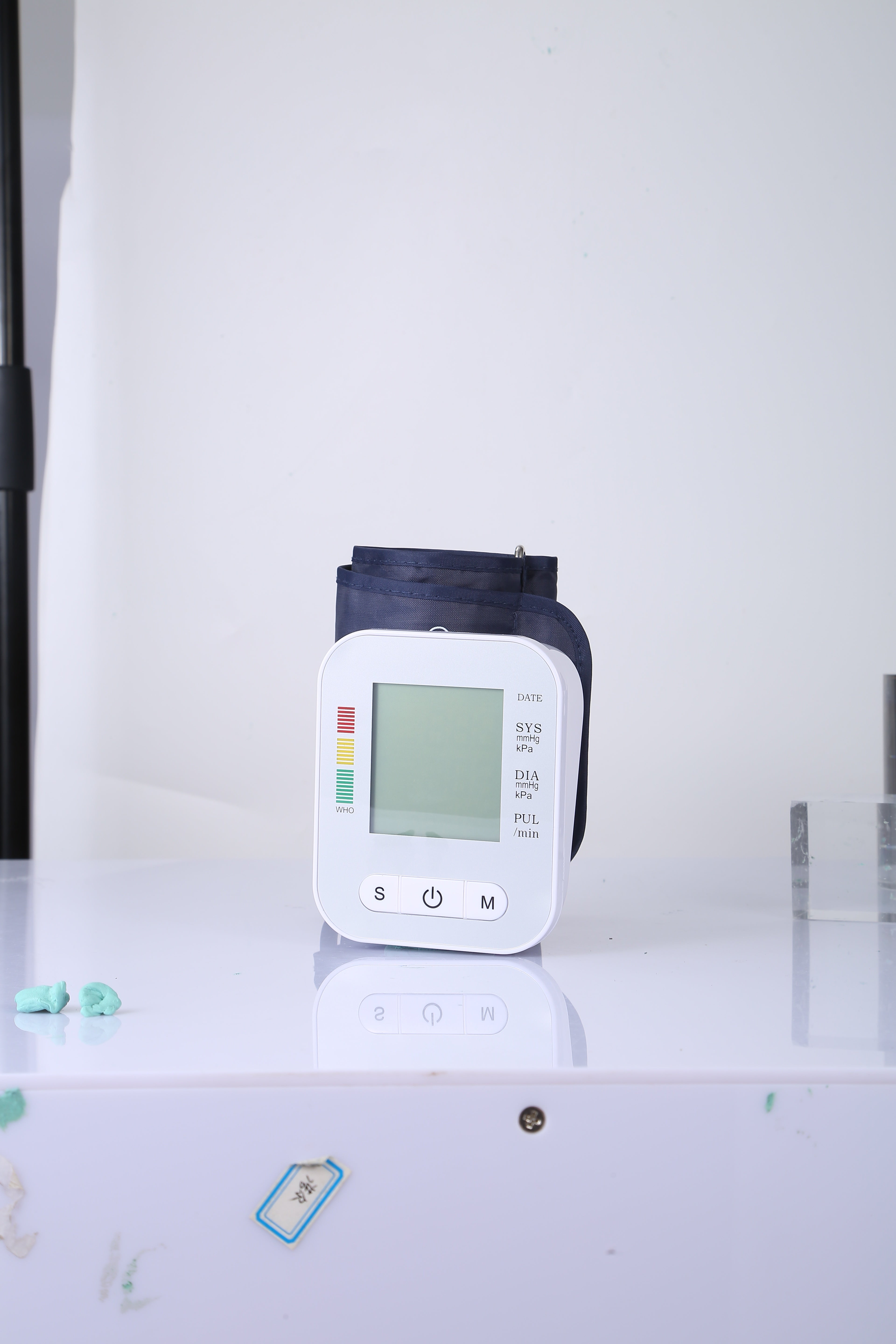 1Pc Digital Arm Blood Pressure Monitor LCD Digital Heart Beat BP Gauge Health Test With Voice